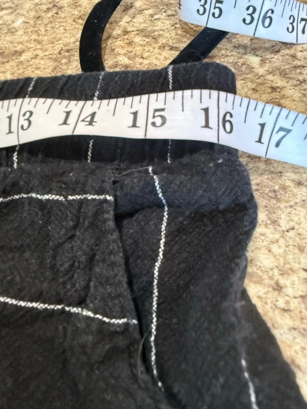 Time and Tru Black Pinstripe Elastic Waist Pull-On Shorts